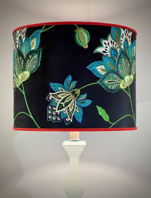 silk embroidered luxury table or floor lamp shade